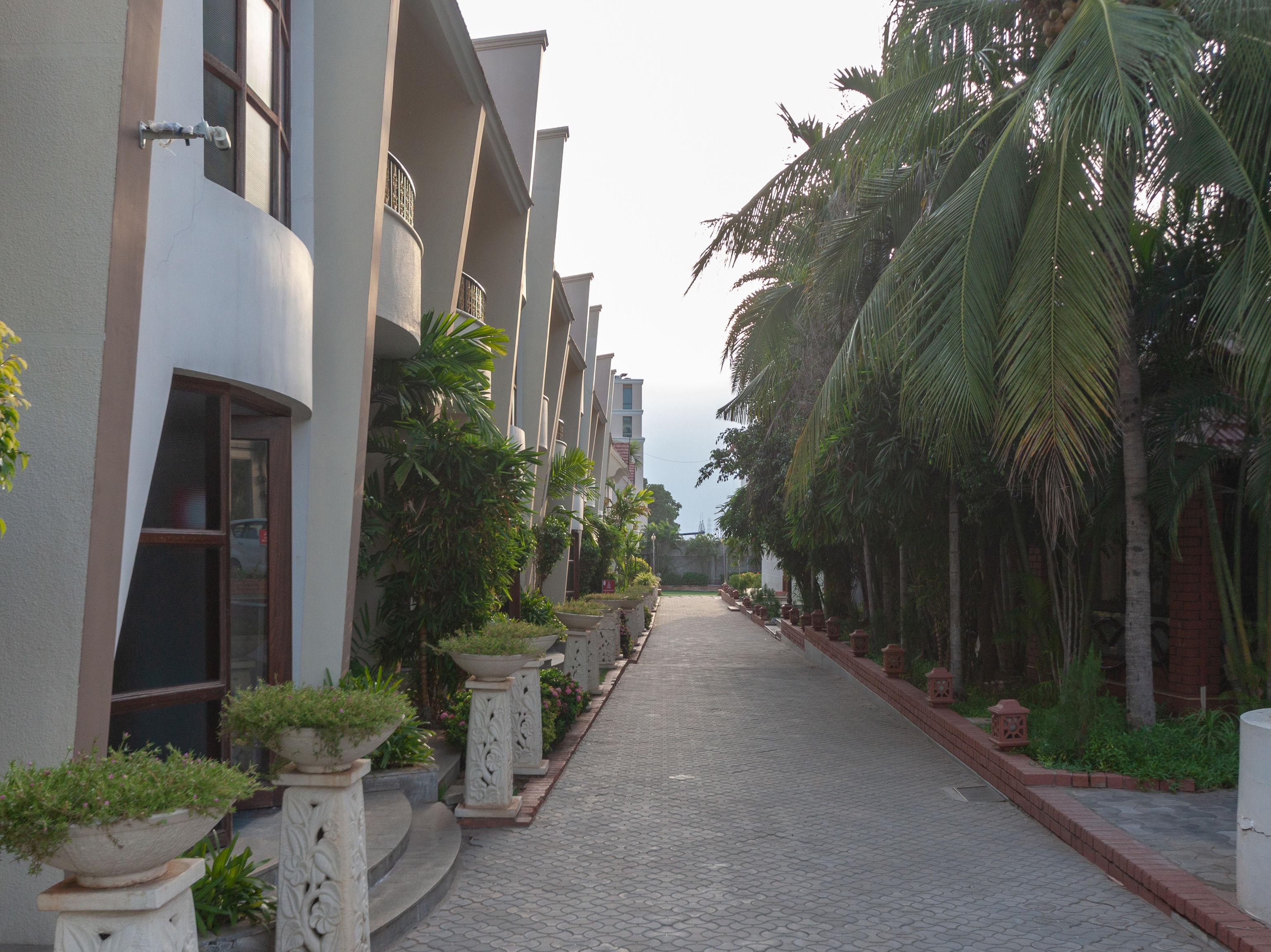 Capital O 6229 Ilara Hotels And Resorts Siruseri Exteriér fotografie